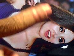 Alison Brie (Video 4)