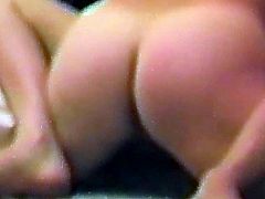 Closeup of how an orgasm is attained.