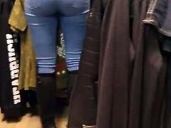 Two candid ass in one video