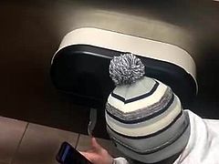 More spying at the truck stop
