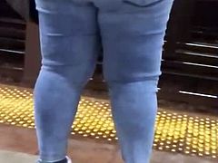 Phat tasty Booty meat in them jeans, pt.1