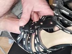 Leocatsuit die heels gefickt