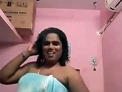 Tamil aunty hot dance
