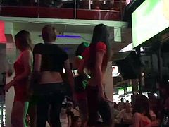 LadyboyDating - Ladyboys at Soi Crocodile bar