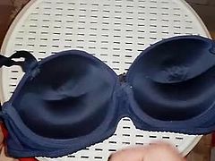 Cumming on my sister padded bra (36b)