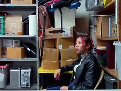 ShopLyfter - Hot Asian Mom and Daughter Cum Shower