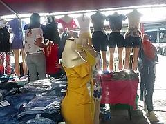 La q vende ropa
