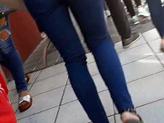 Cum public on cute teen. His jeans absorbs my sperm