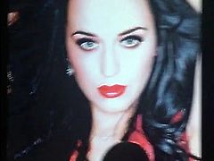 Katy Perry 32