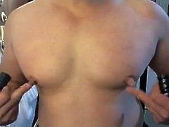 nippleplay
