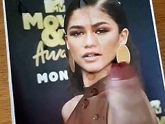 Zendaya - Tribute 2