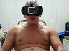Wichsen mit VR Brille