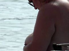 VoyeurTugaPT - Hidden Cam, Dudes, Fat tits in the beach