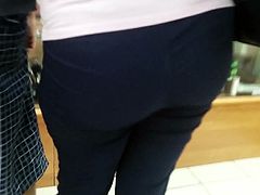 Juicy big ass mature milfs in tight pants 4