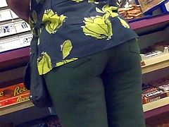 big ass milf green pants