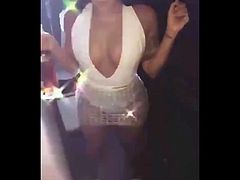 Cleavage Season #213 great outfit girl in club