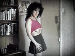 TAKE ME I'M YOURS - vintage 80's jiggling tits dance strip