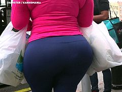 Spy cam BIG butt Dominican woman