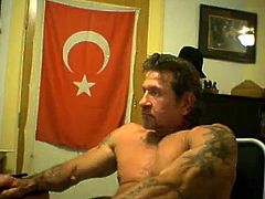 Hot muscle turkish 31018