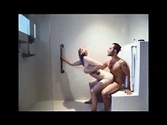 Amateur couple fuck in shower