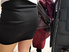 Big ass milfs in tight skirts