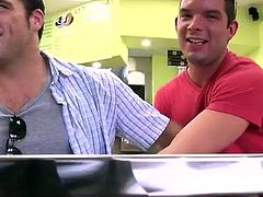 Video boys pissing public gay They meet up with Aiden