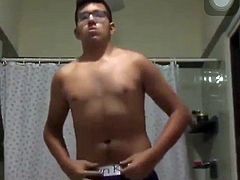 Horny paki boy strip on cam