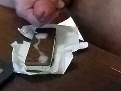 Cumming on Ice cream sandwich