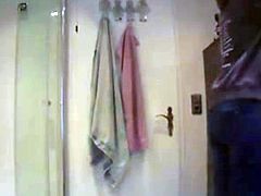 teen in Bathroom from - spicygirlcam.com