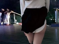 Chinese Girl Got Caught Public Exposing