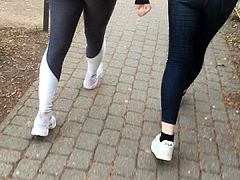 2 german teen ass in public