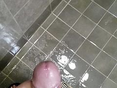 Slow-mo cumshot