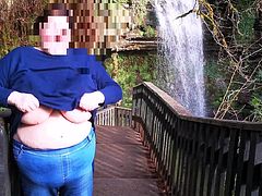 Exhibitionist bbw wife flashing her huge tits at waterfall