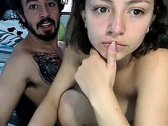 amateur dirtydreamcunt fingering herself on live webcam