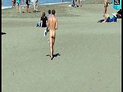 NAKED MEN ON THE NUDIST BEACH