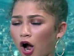 Zendaya Coleman Loop #1