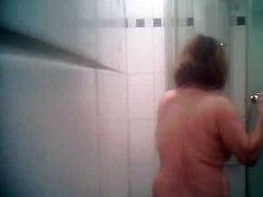 Espiada en la ducha