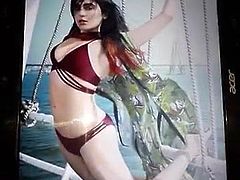 Cum tribute to Adah Sharma