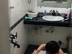 Indian wife Meeta Gupta taking shower