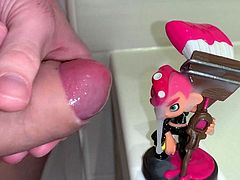 Hotglue: Octoling Boy amiibo