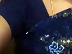 Mature Indian woman loves to show off her sexy brown body in front of the webcam