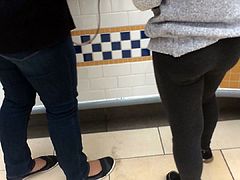 Slim teen ass in leggings with mom