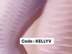 Kelly Vedovelli la belle pute