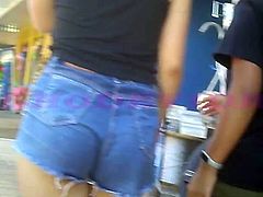 teen hot ass in shorts bunda gulosa da novinha gostosa