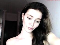 Brunette Solo Webcam Masturbation