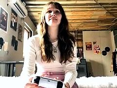 Hot brunette from squirt masturbating on webcam
