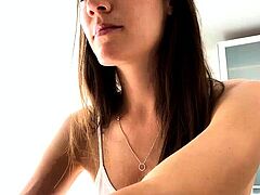 Brunette Solo Webcam Masturbation