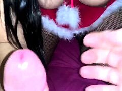 Cosplay Stepmom Gives Amazing Christmas Blowjob