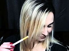 Perfect blond making solo masturbation