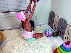 adorable harley in bonnet and ruffle diaper cover - Sex